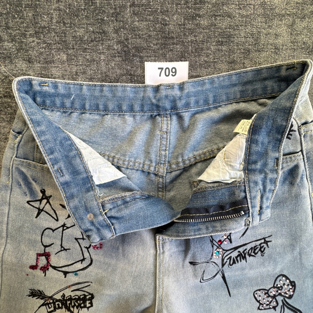 Vintage Hello Kitty Graffiti Rhinestone Wide Leg Jeans Womens 43 Blue Light Wash - Picture 9 of 11